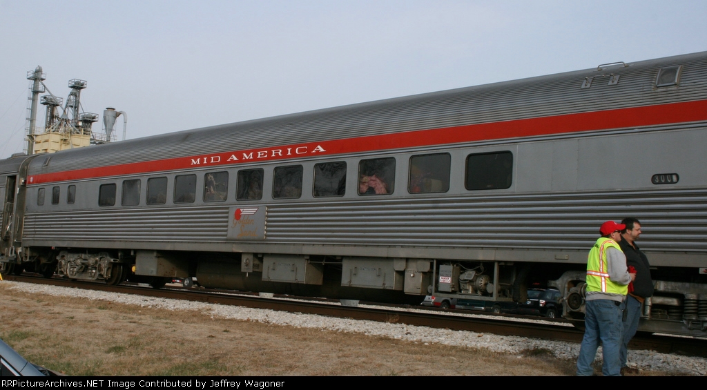 Mid American Leasing Company Passenger Car
